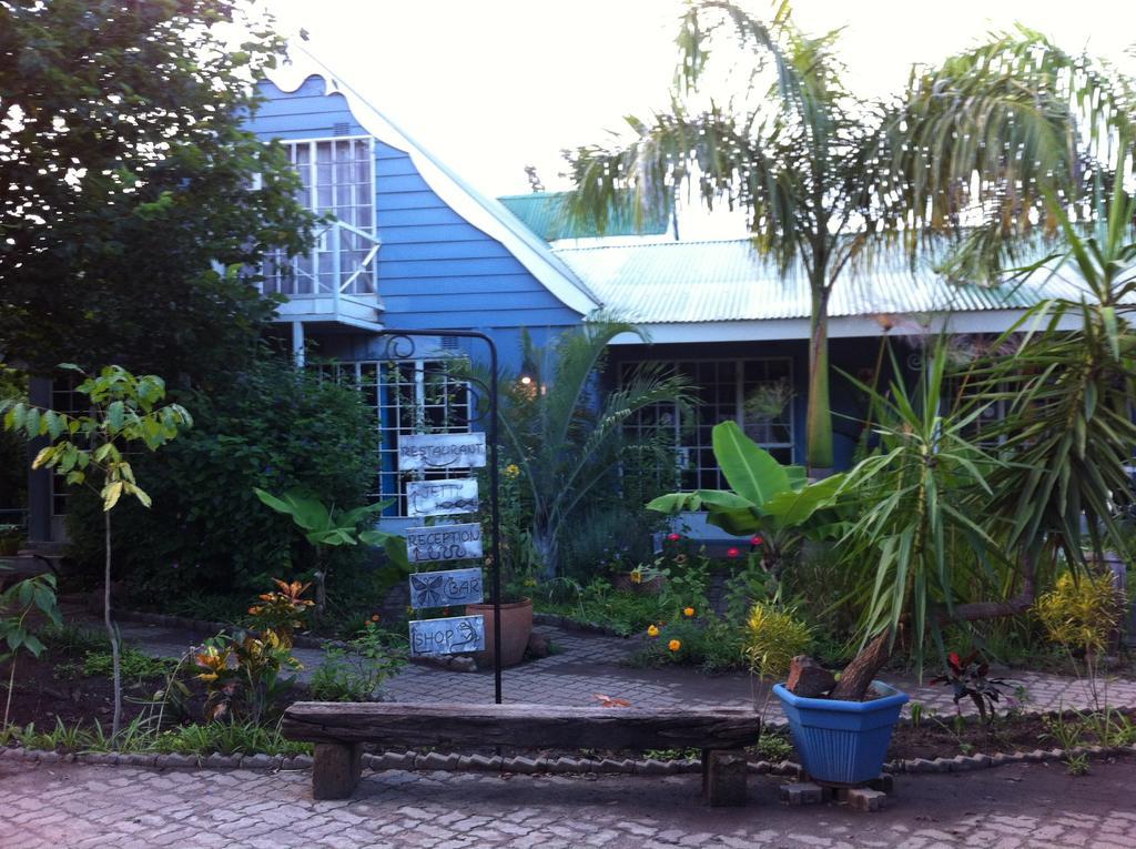 Bed and Breakfast The Old House Kasane Exteriér fotografie