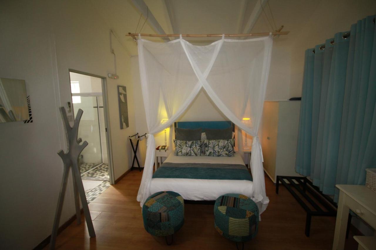 Bed and Breakfast The Old House Kasane Exteriér fotografie